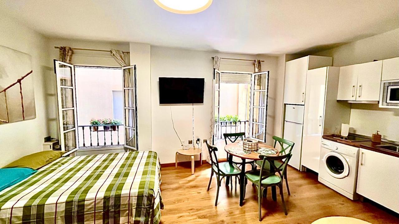 Anas Apartment Centro Historico 马拉加 外观 照片